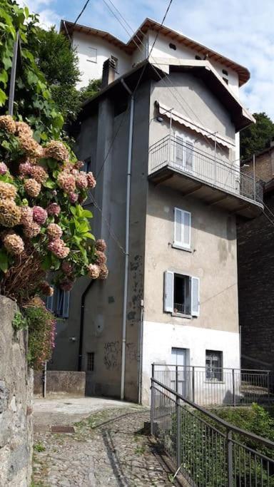 Willa Casa Aurelia, Pognana Lario Zewnętrze zdjęcie